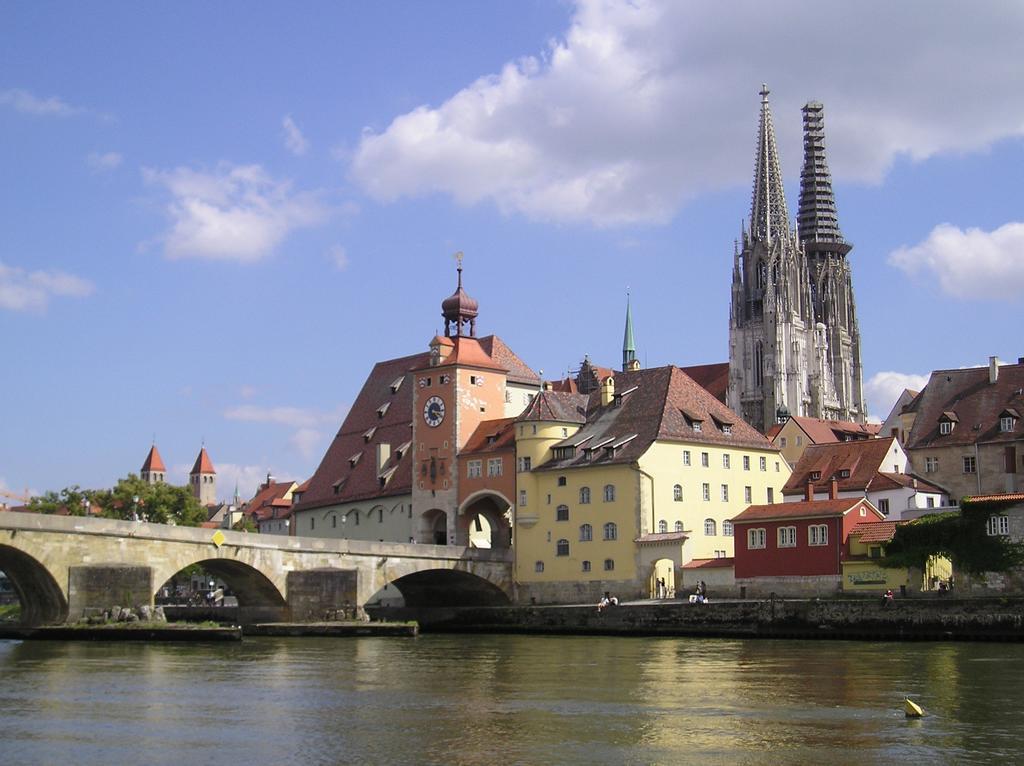 Apartments Altstadtflair Regensburg Szoba fotó